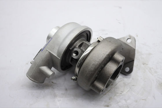 Motor Escavadeira Turbocompressor HD450 4D31 Peças de máquinas pesadas de três furos